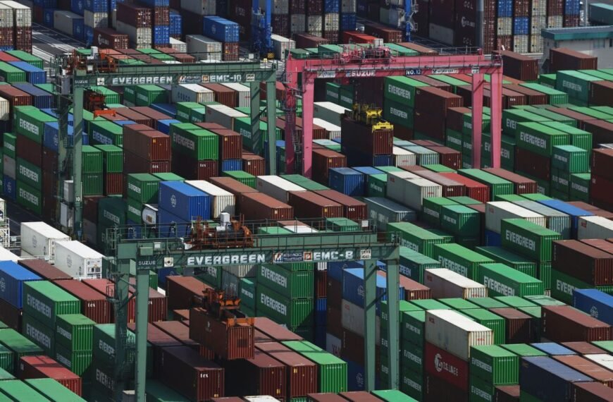 Japan records bigger exports and imports in April, despite oil supply concerns