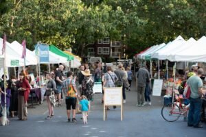 Your Complete Guide to Farmers Markets in Seattle
