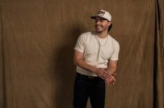 Josh Ross Earns First Country Airplay No. 1&hellip;