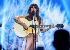 Ella Langley Says God, Not Men or Drugs, Is Her ‘One North Star’ in Powerful Onstage Speech
