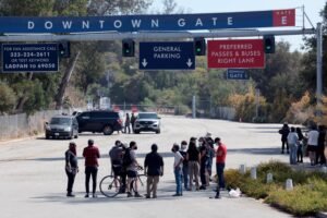Dodgers fulfill $1-million pledge in response to ICE&hellip;