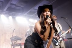 Watch Kacey Musgraves Serve Sultry & Sweet in ‘Mexico Honey’ Music Video