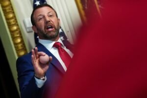 Fact-check: Trump administration says 250,000 noncitizens are registered to vote in 4 states