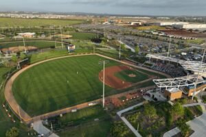 Shaikin: Cultural exchange: In Irvine, a new minor league team with Asian fanfare (and fan fare)
