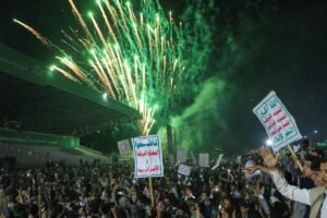 A new threat by Yemen’s Houthis could widen the Iran war and put another trade chokepoint at risk