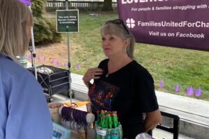 Grieving mothers boycott Pennsylvania’s opioid…