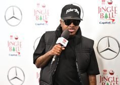 Lizzo Wins Ruling Dismissing Tour Staffer’s Harassment and&hellip;