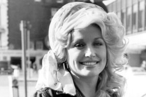 Did Dolly Parton Make Pop Music? Yes, But She Preferred to Call It ‘Dolly Parton Music’