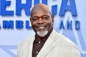 Former Cowboys running back Emmitt Smith is sued…